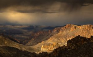 Spring-light-dancing-over-the-Owyhee